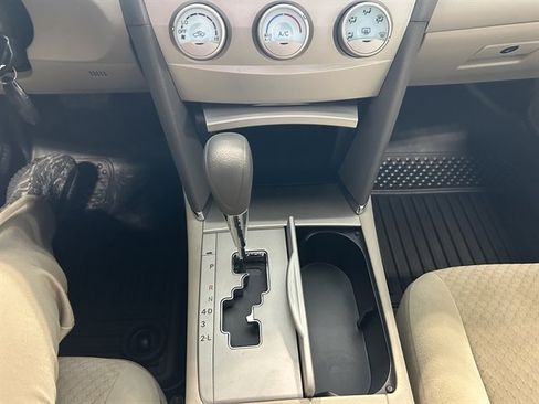Used 2009 Toyota Camry SE image 32