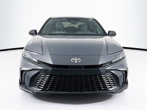 New 2026 Toyota Camry SE image 2