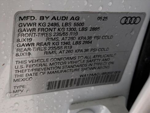 Used 2025 Audi Q5 Premium Plus w/ Premium Plus image 16