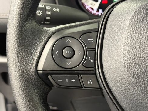 Certified 2025 Toyota RAV4 LE FWD image 25