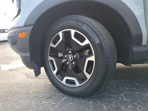 Used 2023 Ford Bronco Sport Outer Banks w/ Tech Package AWD/4WD image 33