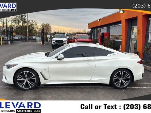 Used 2017 INFINITI Q60 3.0t w/ Premium Plus Package 3.0T image 4