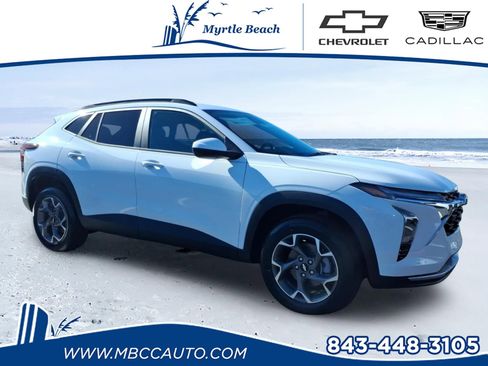 New 2026 Chevrolet Trax LT image 1