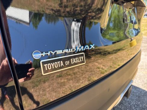 Certified 2024 Toyota Grand Highlander AWD Hybrid image 4