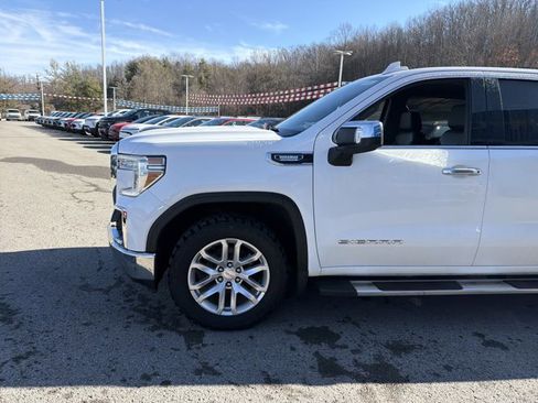 Used 2021 GMC Sierra 1500 SLT w/ SLT Premium Plus Package image 9