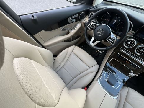 Certified 2021 Mercedes-Benz GLC 300 4MATIC image 16