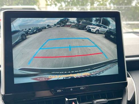 Certified 2025 Toyota Corolla SE image 31