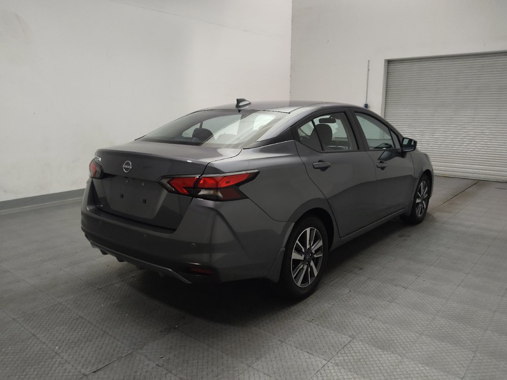 Used 2025 Nissan Versa SV w/ Trunk Package FWD image 9