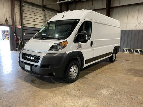 Used 2022 RAM ProMaster 2500 FWD image 9