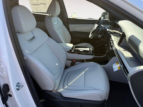 New 2026 Hyundai Tucson Limited AWD/4WD image 19