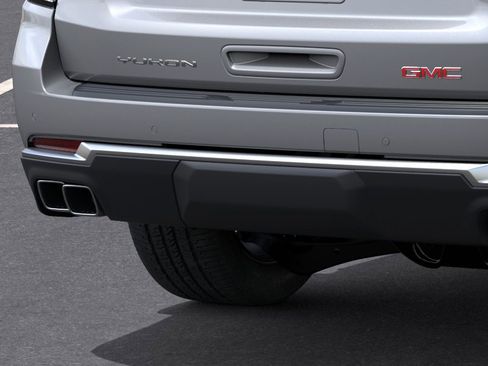 New 2026 GMC Yukon Denali w/ Sun & Power Step Package AWD/4WD image 14