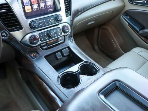 Used 2018 Chevrolet Tahoe LT image 45