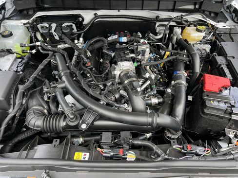 New 2025 Ford Bronco Outer Banks image 27