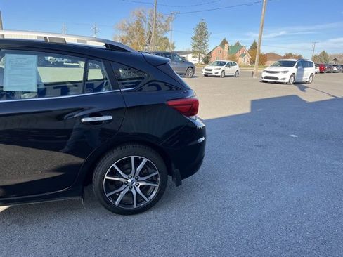 Used 2019 Subaru Impreza 2.0i Limited w/ Popular Package #2 image 6