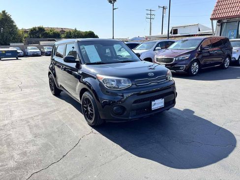 Used 2019 Kia Soul FWD image 9