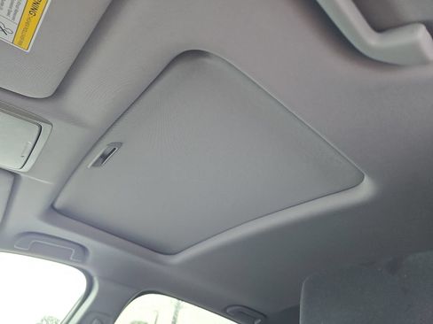 Used 2021 Honda CR-V EX image 17