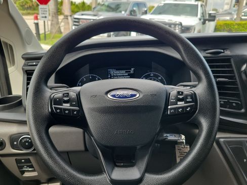 Used 2025 Ford Transit 250 Low Roof w/ Exterior Upgrade Package RWD image 18