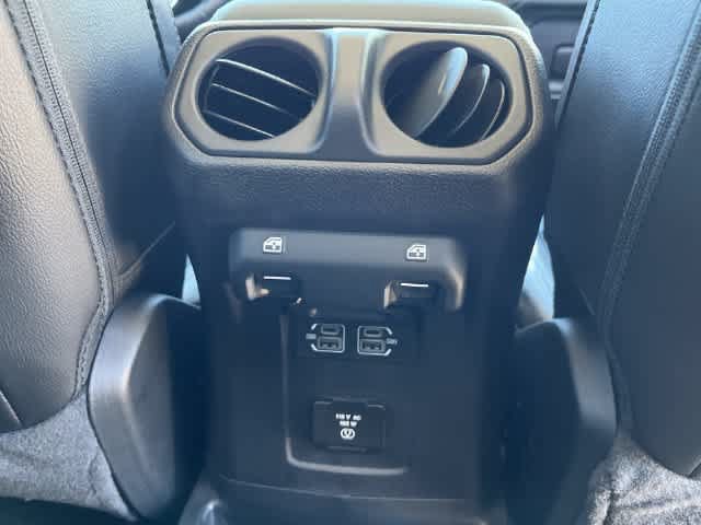 Used 2021 Jeep Wrangler Unlimited Sahara w/ Cold Weather Group AWD/4WD image 18