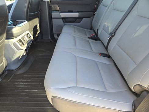 Used 2022 Ford F150 XLT w/ Equipment Group 302A High image 27