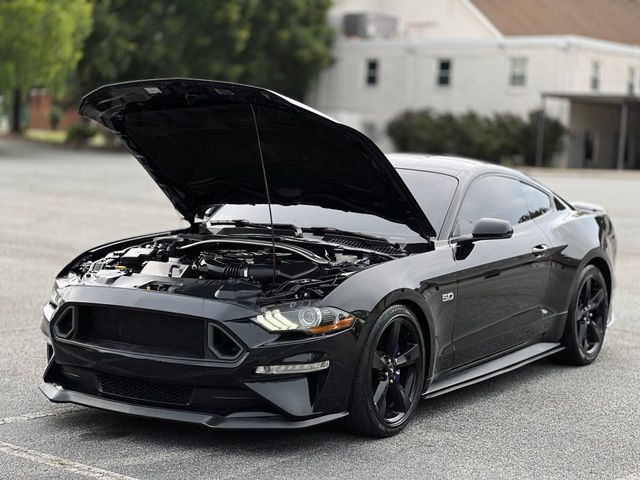 Used 2018 Ford Mustang GT Premium RWD image 41