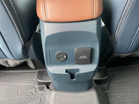 Used 2024 Ford Maverick Lariat w/ FX4 Off-Road Package image 59