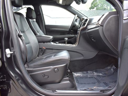 Used 2014 Jeep Grand Cherokee Limited AWD/4WD image 28