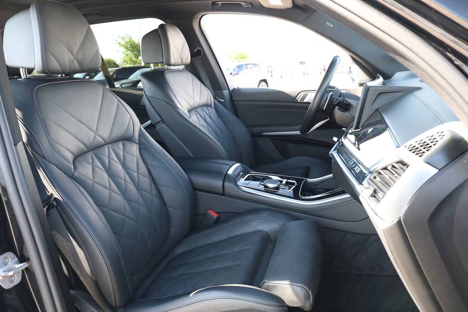 Used 2025 BMW X5 xDrive40i AWD/4WD image 33