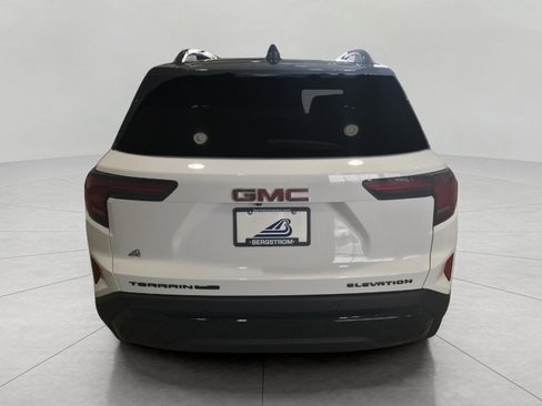 Certified 2026 GMC Terrain Elevation w/ Elevation Premium Package image 6