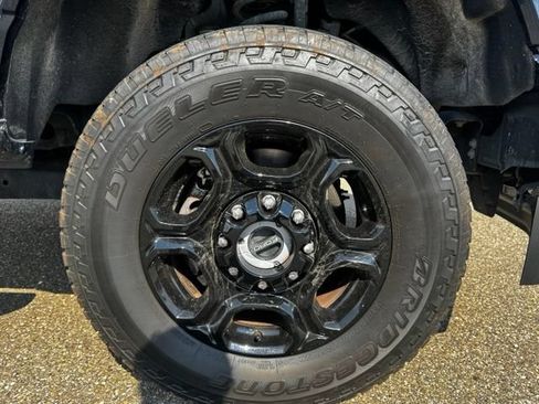 Used 2023 Ford F250 XL w/ STX Appearance Package AWD/4WD image 9