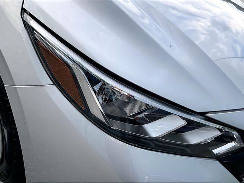Used 2023 Nissan Sentra S FWD image 28
