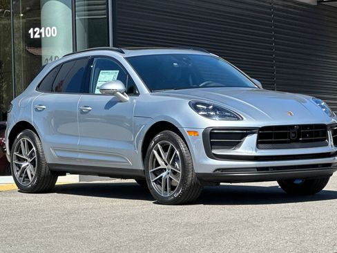 New 2026 Porsche Macan AWD/4WD image 10