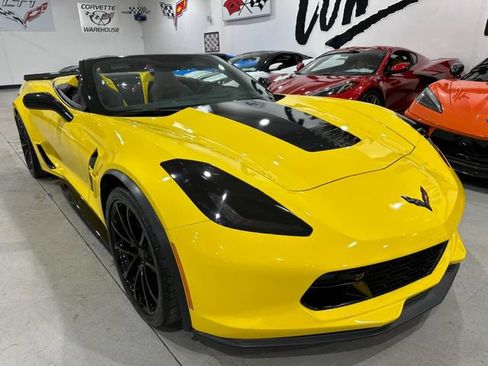 Used 2018 Chevrolet Corvette Grand Sport RWD image 23