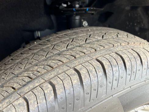 New 2025 Ford Maverick XLT w/ XLT Luxury Package image 22