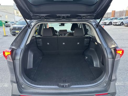 Used 2025 Toyota RAV4 LE image 30