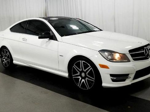 Used 2015 Mercedes-Benz C 250 Coupe image 3