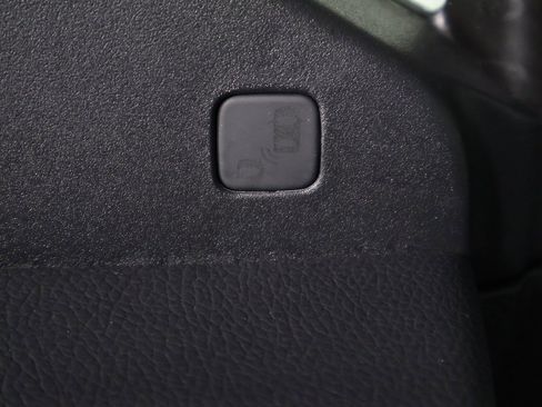 Used 2024 Honda Passport EX-L image 35