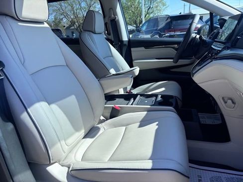 Used 2026 Honda Odyssey Touring image 35