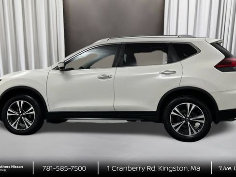 Certified 2020 Nissan Rogue SV w/ Sun & Sound Touring Package AWD/4WD image 8