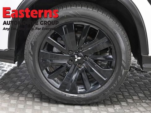 Used 2023 Mitsubishi Outlander Sport LE AWD/4WD image 32