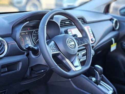 New 2025 Nissan Versa SR image 10