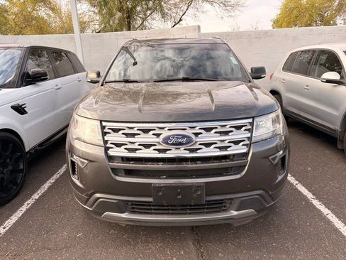 Used 2019 Ford Explorer XLT w/ Equipment Group 201A AWD/4WD image 3
