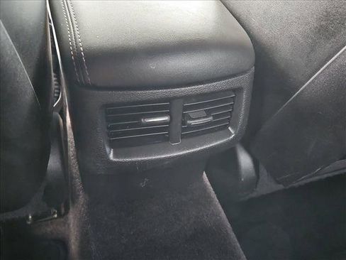 Used 2018 Dodge Challenger GT w/ Blacktop Package image 17