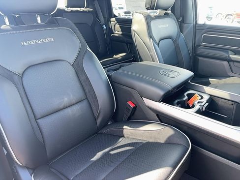 New 2026 RAM 1500 Laramie AWD/4WD image 19