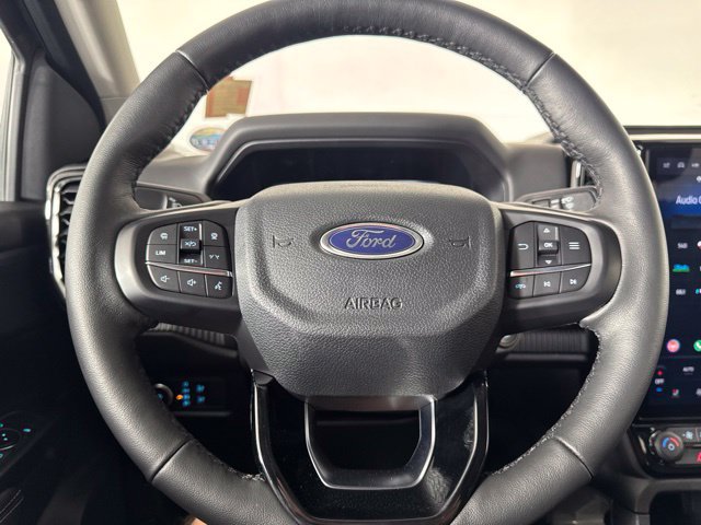 Certified 2025 Ford Ranger Lariat w/ FX4 Off-Road Package AWD/4WD image 19
