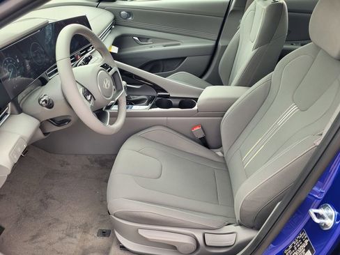 New 2026 Hyundai Elantra Sport image 8