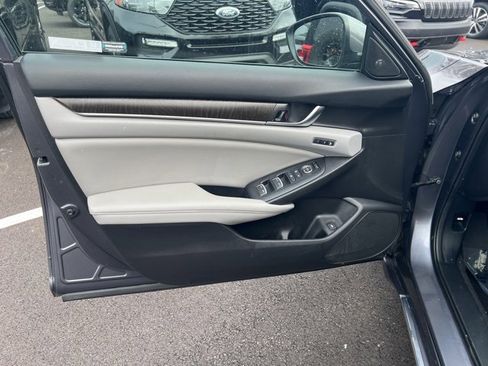 Used 2020 Honda Accord EX-L image 4