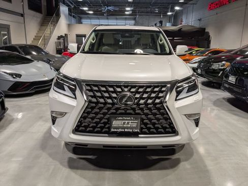 Used 2021 Lexus GX 460 Luxury w/ Accessory Package AWD/4WD image 2