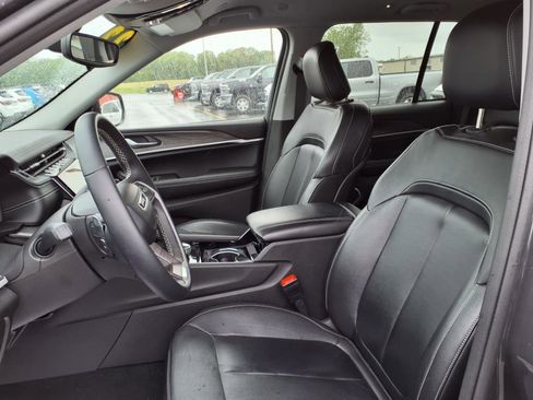 Used 2022 Jeep Grand Cherokee Limited image 13