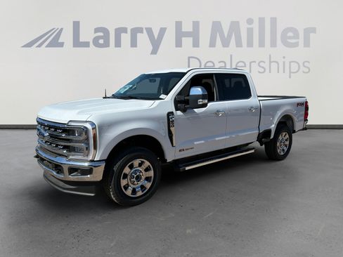 New 2026 Ford F250 Lariat w/ Chrome Package AWD/4WD image 1