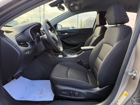 Used 2022 Chevrolet Malibu LS image 10